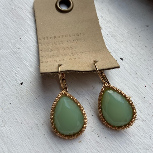 Mint Teardrop Earrings - Picture 3 of 4